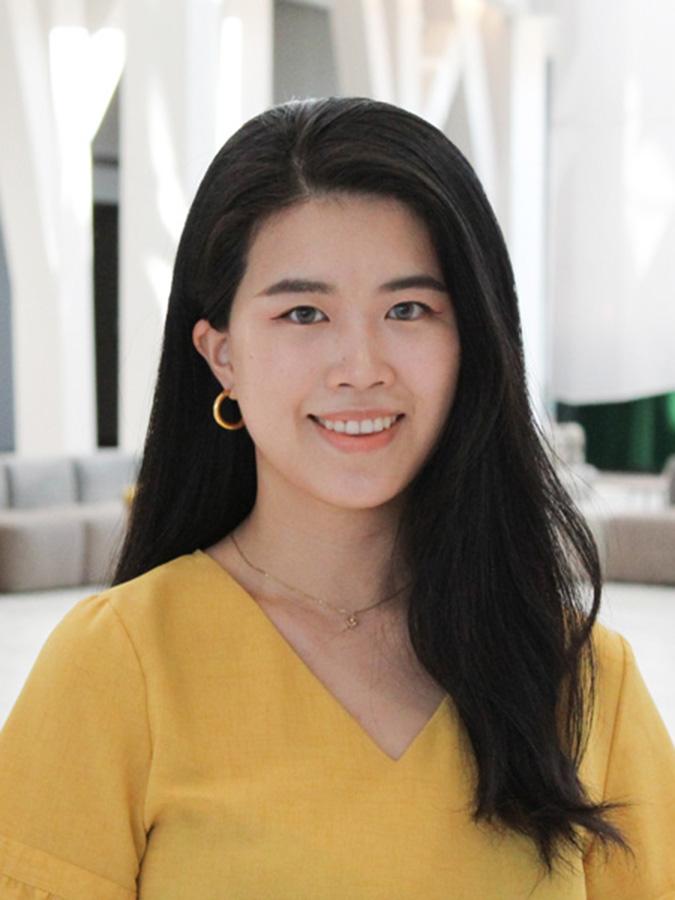 Admissions Counselor Esther Zhao